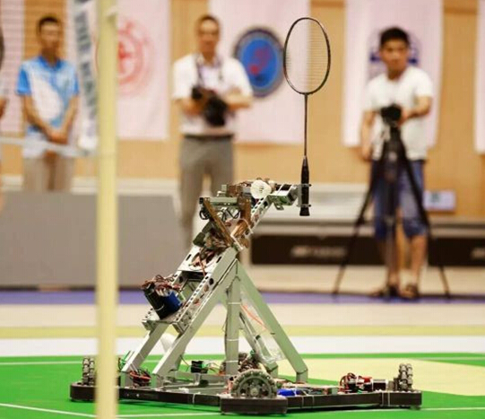 星空体育·（中国）官方网站全向轮助阵全国大学生机器人赛-2.jpg